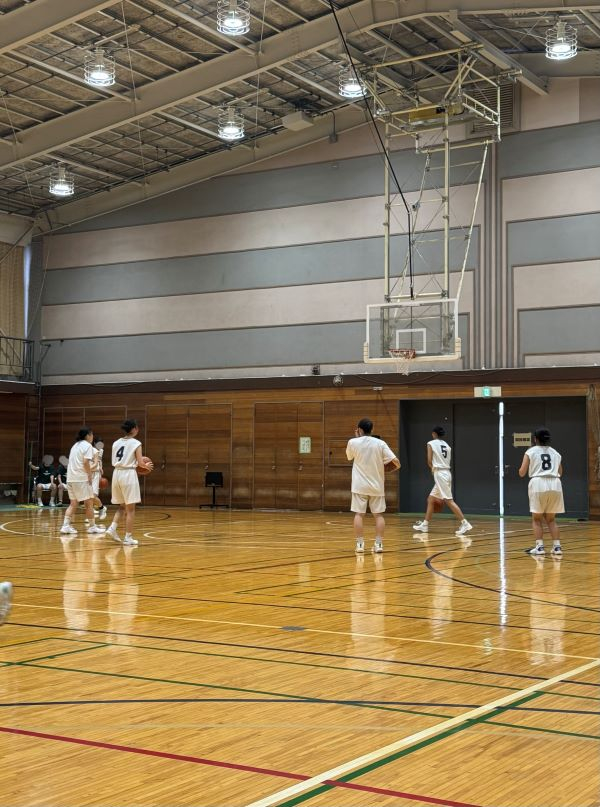 girls basketball (3)